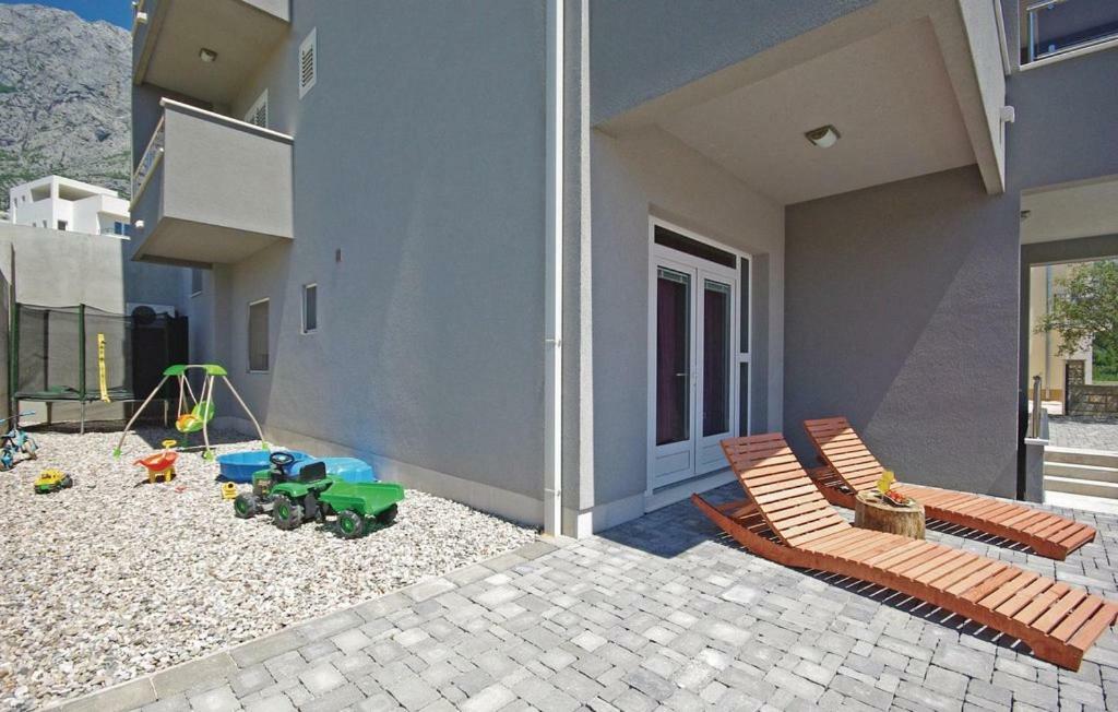 Villa Em มาคาร์สกา ภายนอก รูปภาพ